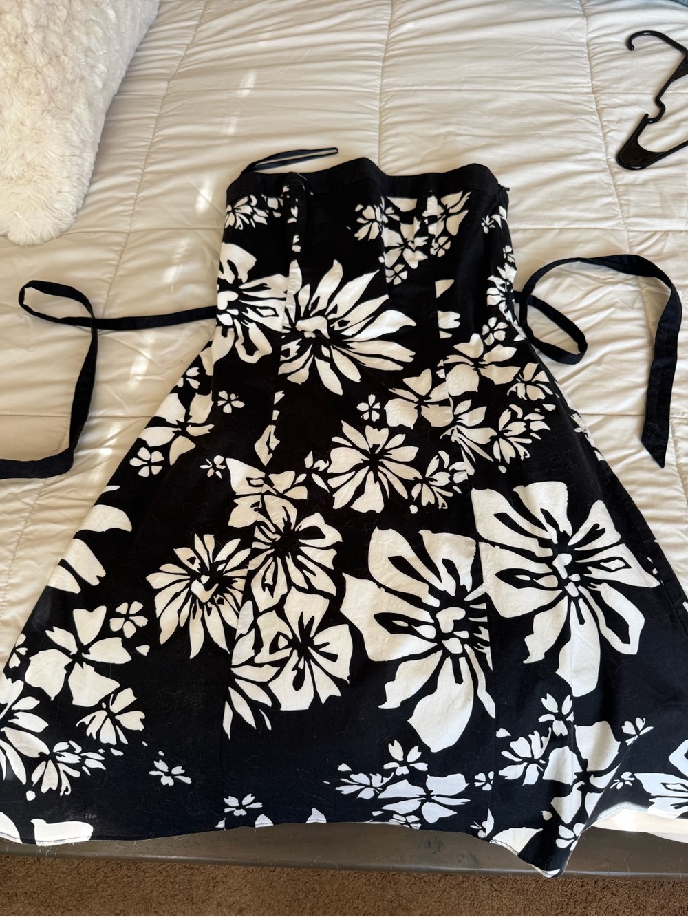 WHBM - Strapless Black & White Floral A-Line Dress